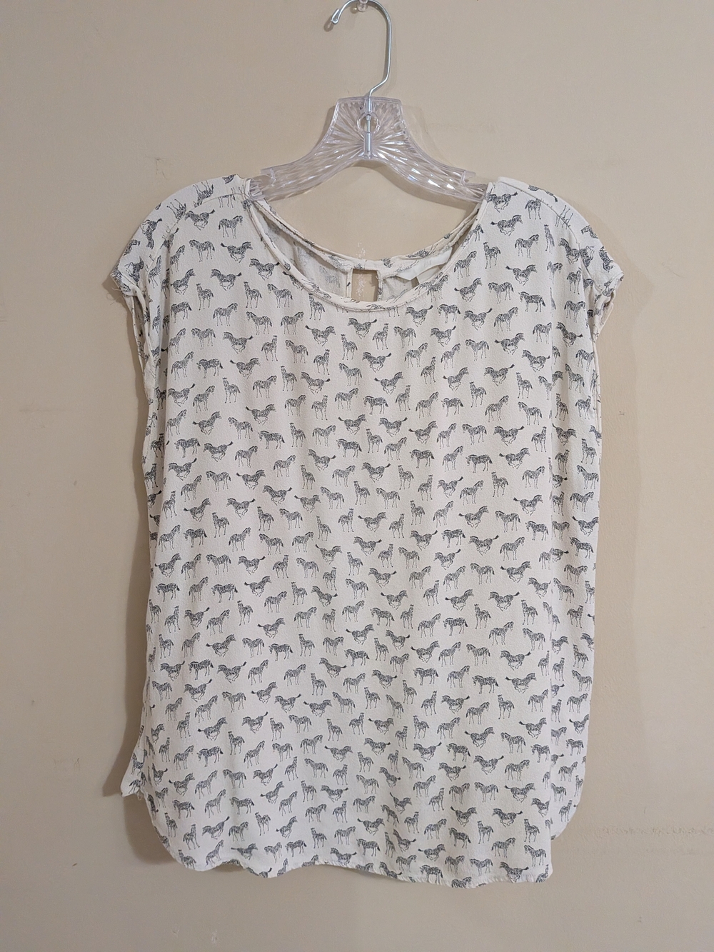 H&M Cream Short Sleeve Top with Zebra Print